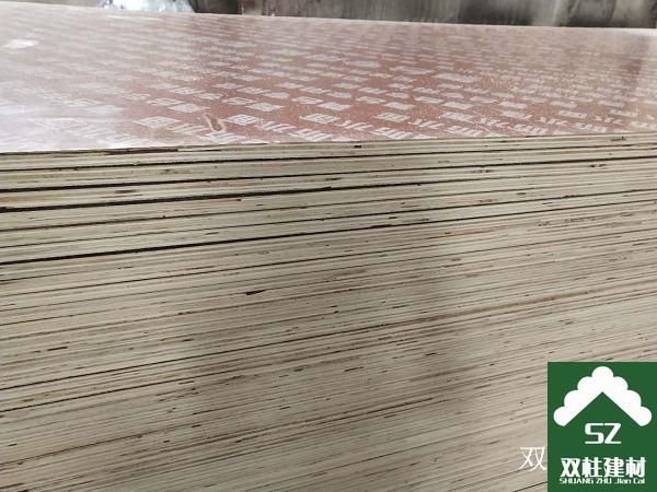 建筑模板生產(chǎn)車間 (12).jpg